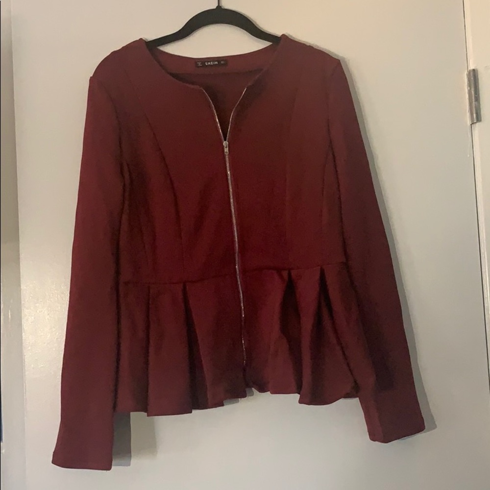 Zip-up Pleated Plum Jacket